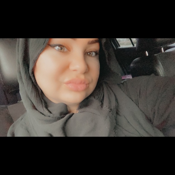 Meet your Posher, Kristi - Picture 2 of 3